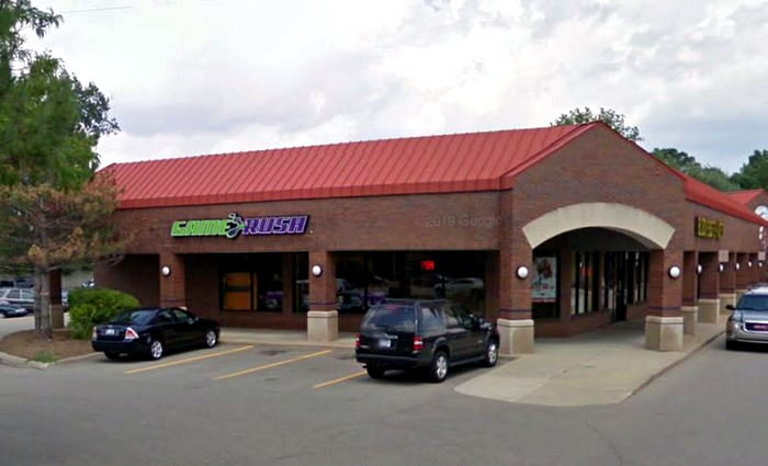 Blockbuster Video - Troy - 4060 Rochester Rd (newer photo)